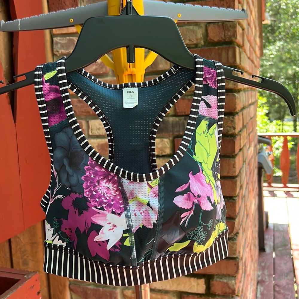 Fula Sport (Sports Bra) Woman’s Size XS